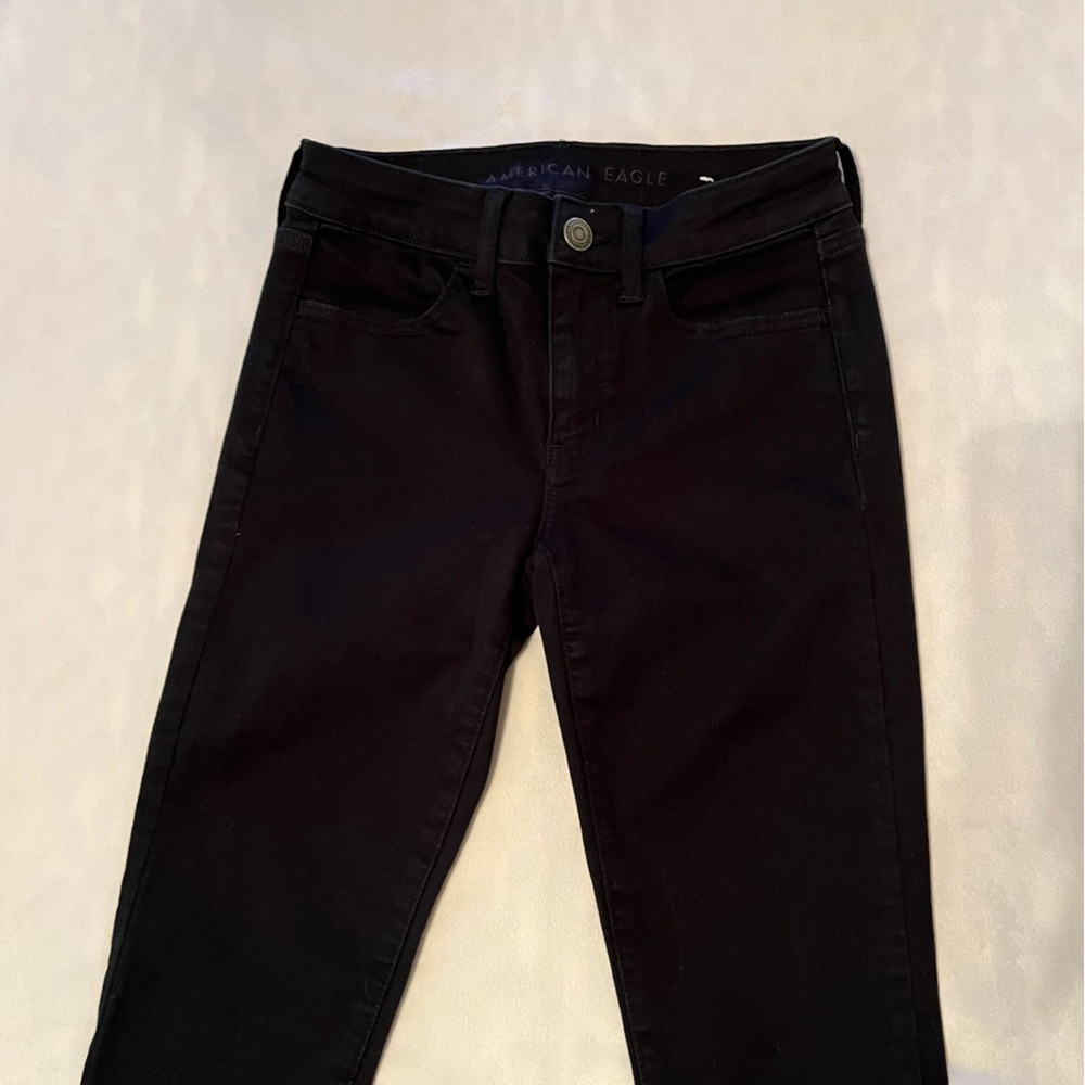 American Eagle Black Next Level Stretch Jegging- 4 Short
